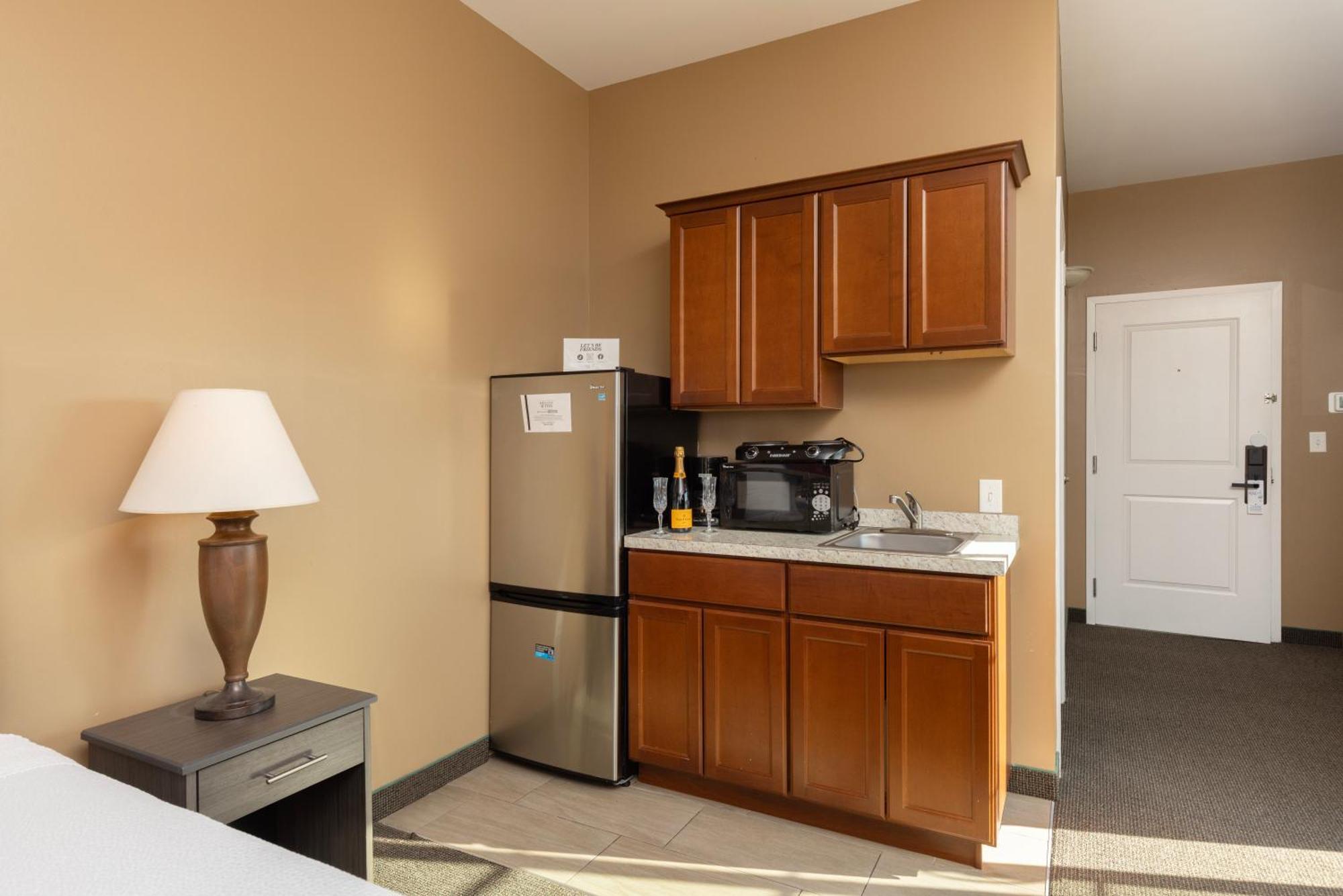 Brinton Suites West Chester Exterior photo