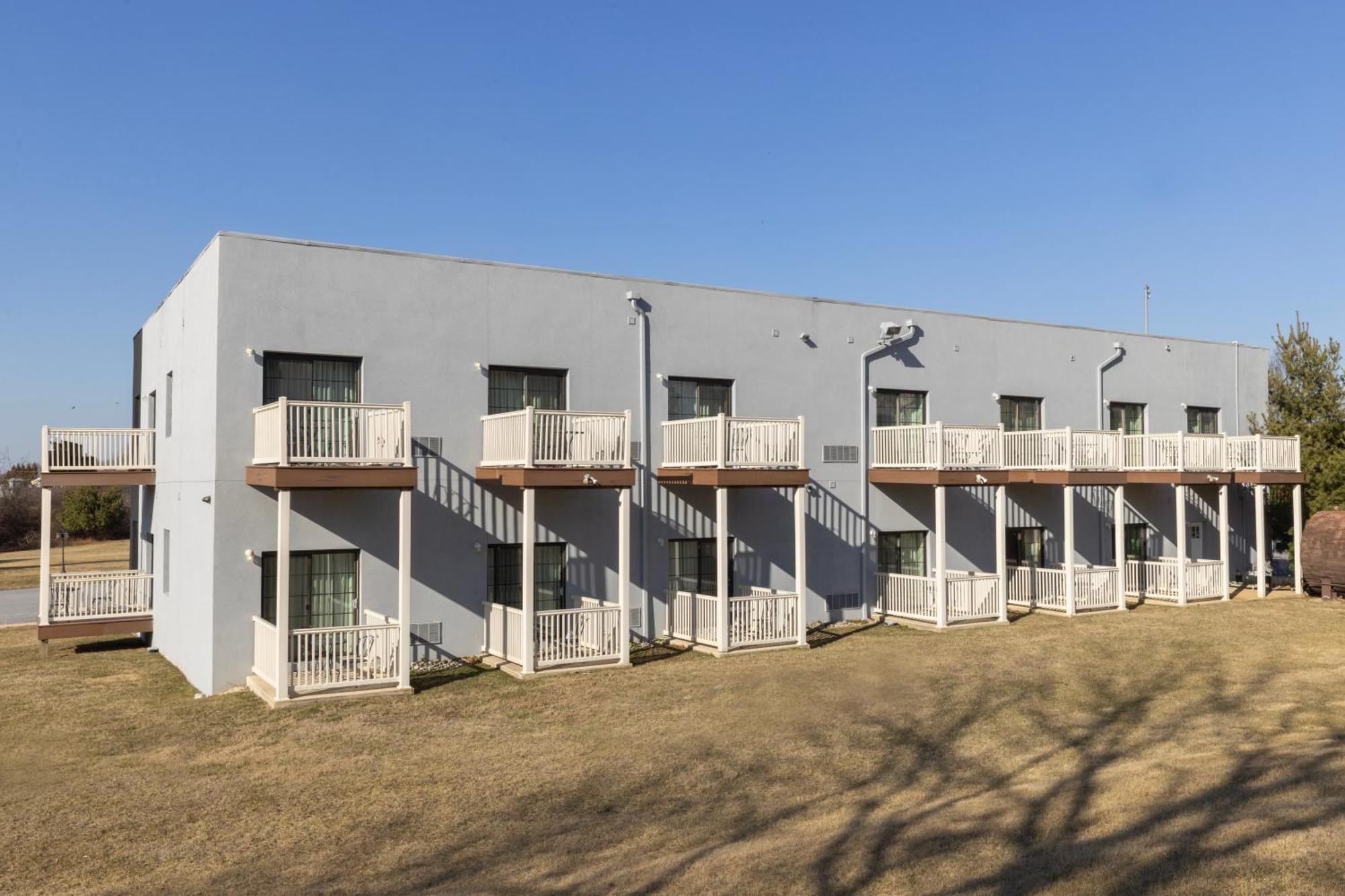Brinton Suites West Chester Exterior photo